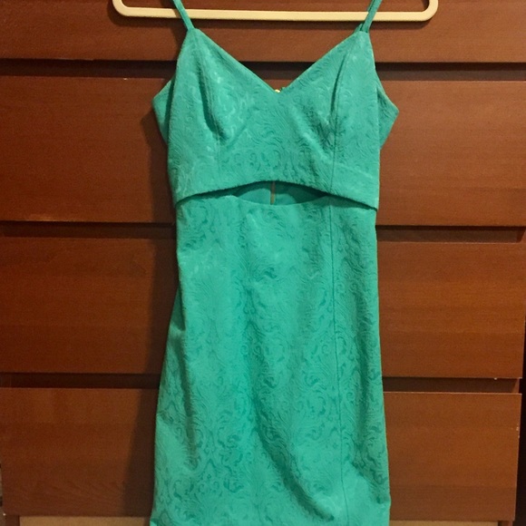 XOXO - Jacquard Sheath Dress With Cutout - Picture 2 of 7